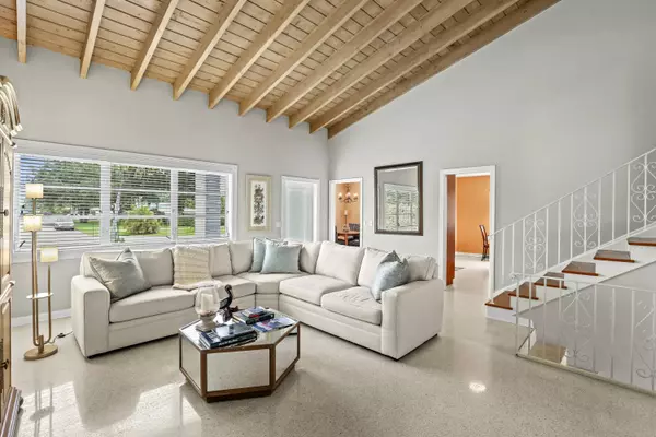 7437 Venetian WAY, Lake Clarke Shores, FL 33406