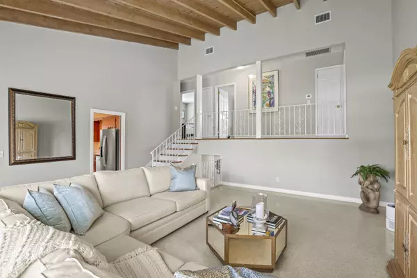 7437 Venetian WAY, Lake Clarke Shores, FL 33406