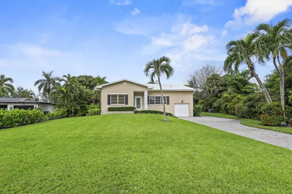 7437 Venetian WAY, Lake Clarke Shores, FL 33406