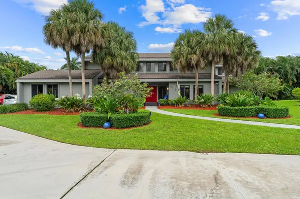 7420 W Lake DR, Lake Clarke Shores, FL 33406