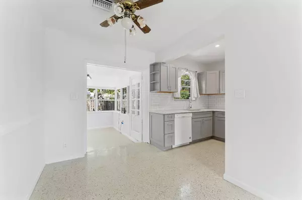 331 Winters ST, West Palm Beach, FL 33405