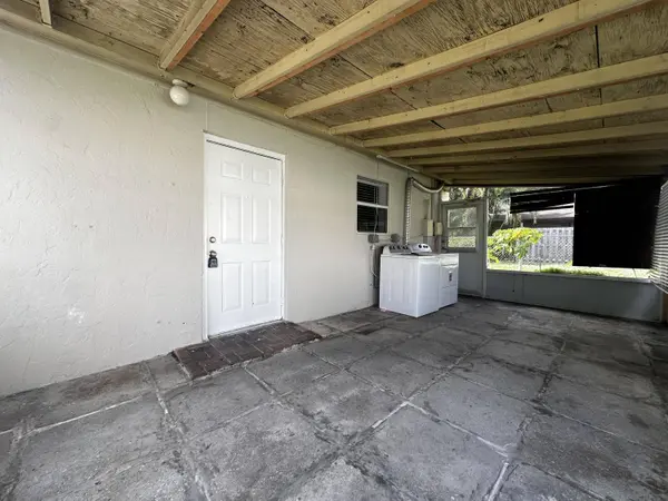 3874 N 7th AVE 3878, Palm Springs, FL 33461