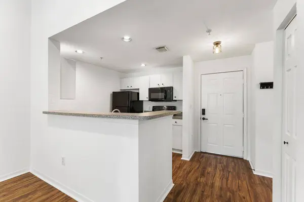 1805 N Flagler DR 311, West Palm Beach, FL 33407
