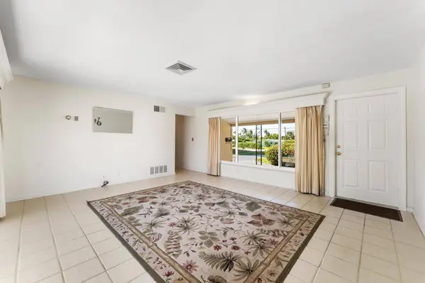 1812 High Ridge RD, Lake Worth, FL 33461