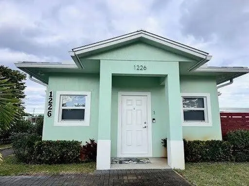 1226 N H ST #3, Lake Worth Beach, FL 33460