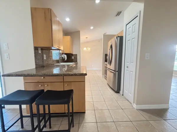 2341 SW Lawford St, Port St Lucie, FL 34953-2273