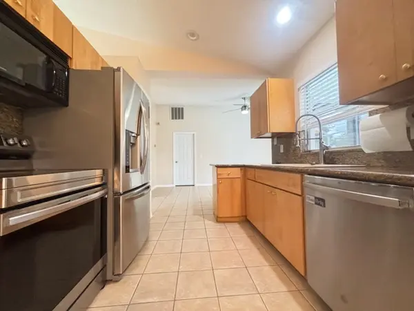 2341 SW Lawford St, Port St Lucie, FL 34953-2273
