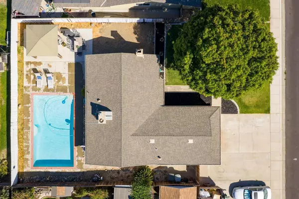 731 Dixie LN, Ripon, CA 95366