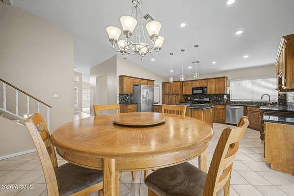 2760 W KENT Drive, Chandler, AZ 85224