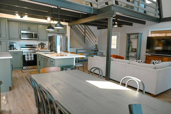 4220 Tomahawk Trail, Copperopolis, CA 95228