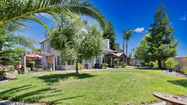 5120 Soave LN, Salida, CA 95368