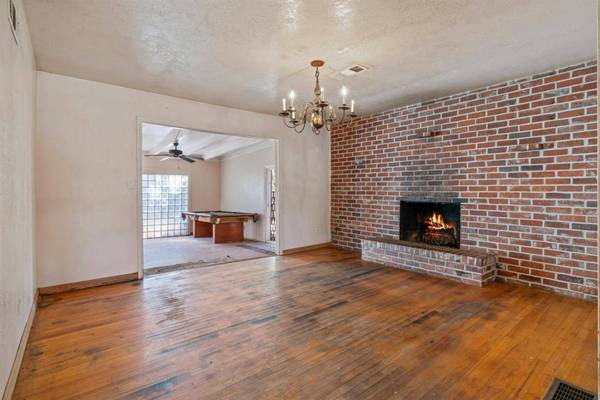 6603 N El Dorado ST, Stockton, CA 95207