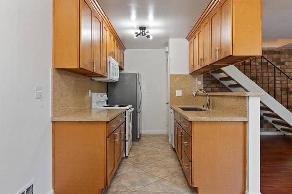 5707 Calmor #3, San Jose, CA 95123