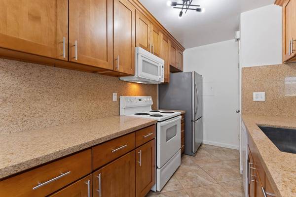 5707 Calmor #3, San Jose, CA 95123