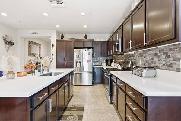 710 Fargo ST, Stockton, CA 95204