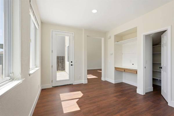 2424 Catamaran WAY, Stockton, CA 95206