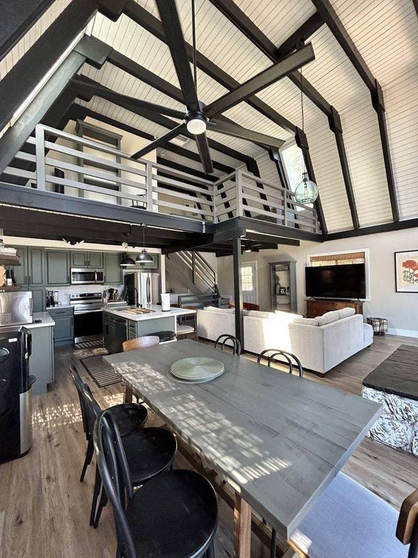 4220 Tomahawk Trail, Copperopolis, CA 95228