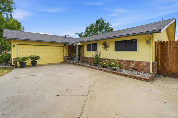 1623 Sandalwood DR, Modesto, CA 95350