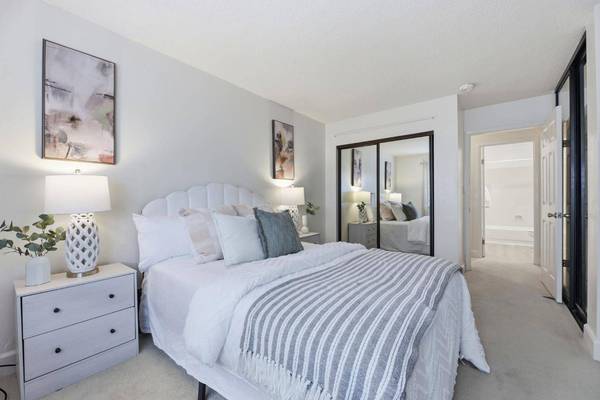 1305 Webster Street #202, Alameda, CA 94501