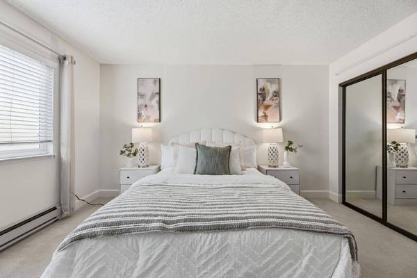 1305 Webster Street #202, Alameda, CA 94501