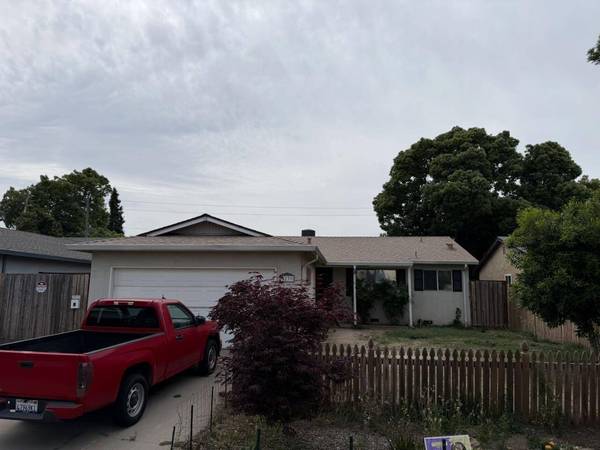 1239 Crestwood AVE, Manteca, CA 95336
