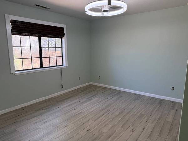 8918 Mcatee ST, Valley Springs, CA 95252