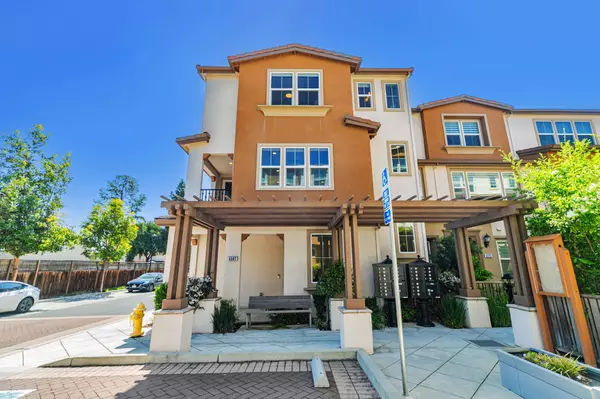 4567 Huntington Ln, San Jose, CA 95136-1715