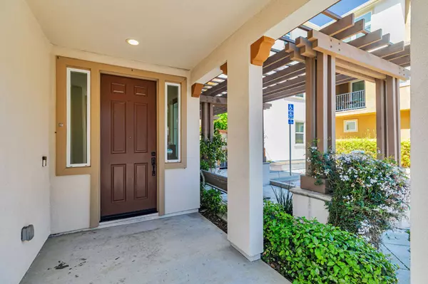 4567 Huntington Ln, San Jose, CA 95136-1715