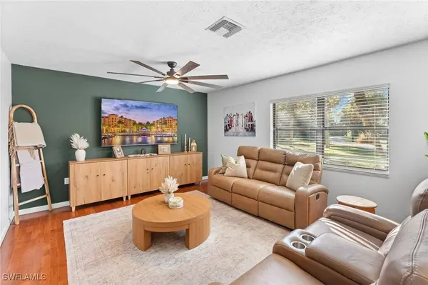 1030 13th ST SW, Naples, FL 34117