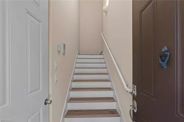 1248 Carpazi CT #704, Naples, FL 34105