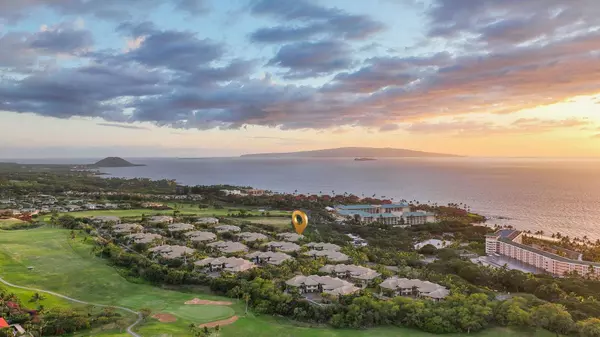 24 Hoolei Cir #T2, Kihei, HI 96753