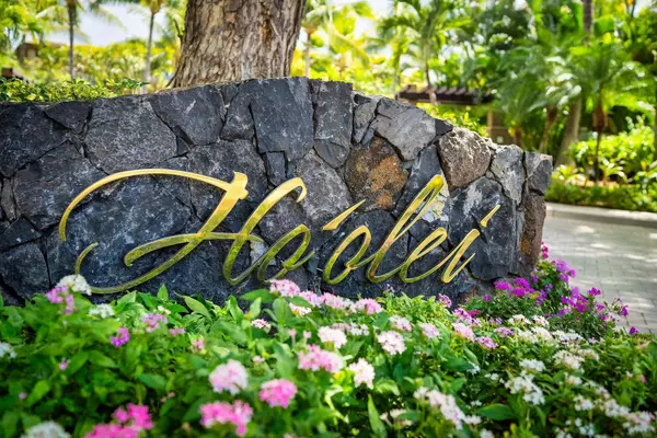 24 Hoolei Cir #T2, Kihei, HI 96753