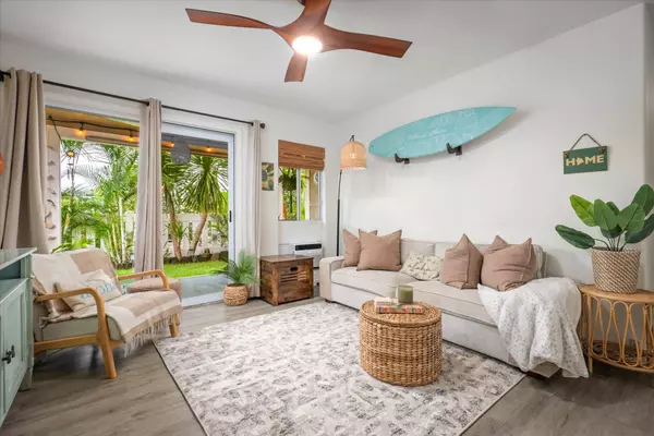 75-6081 ALII DR #JJ102, Kailua-kona, HI 96740