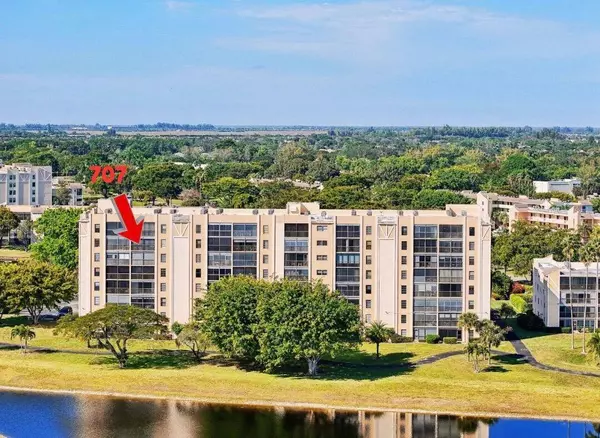 7076 Huntington LN 707, Delray Beach, FL 33446