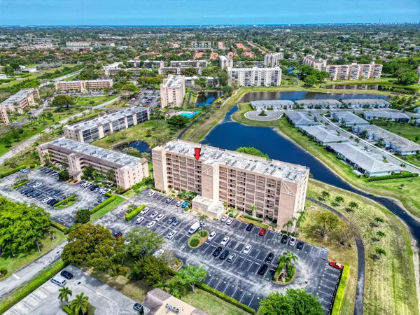 7076 Huntington LN 803, Delray Beach, FL 33446