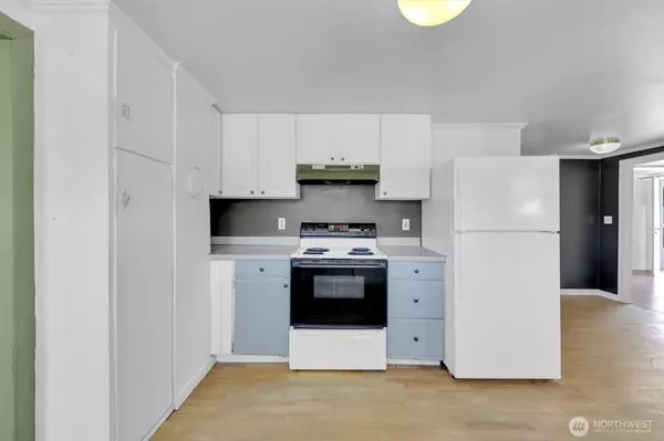 8036 274th ST NW, Stanwood, WA 98292