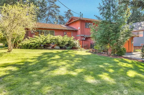 14005 20th PL W, Lynnwood, WA 98087