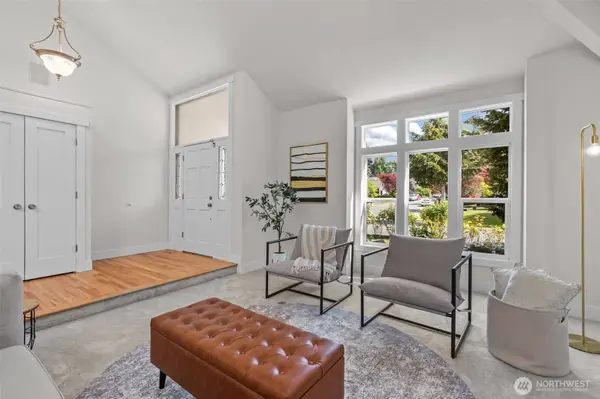 12470 NE 162nd ST, Woodinville, WA 98072
