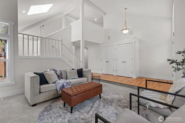 12470 NE 162nd ST, Woodinville, WA 98072