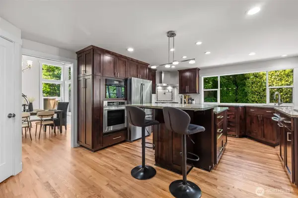 12470 NE 162nd ST, Woodinville, WA 98072