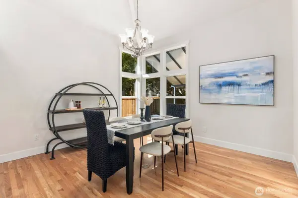 12470 NE 162nd ST, Woodinville, WA 98072