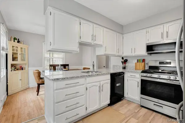 700 SILMAN Street, Ferndale, MI 48220