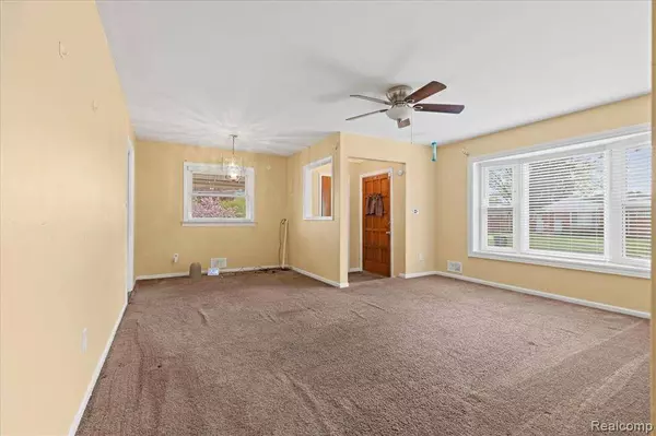 10024 BRADY, Redford Twp, MI 48239