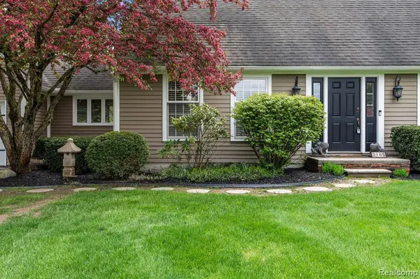 3165 WOODPINE, Oakland Twp, MI 48306