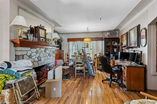 15365 FRAZHO Road, Roseville, MI 48066