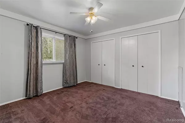 15356 Hampden Street, Taylor, MI 48180