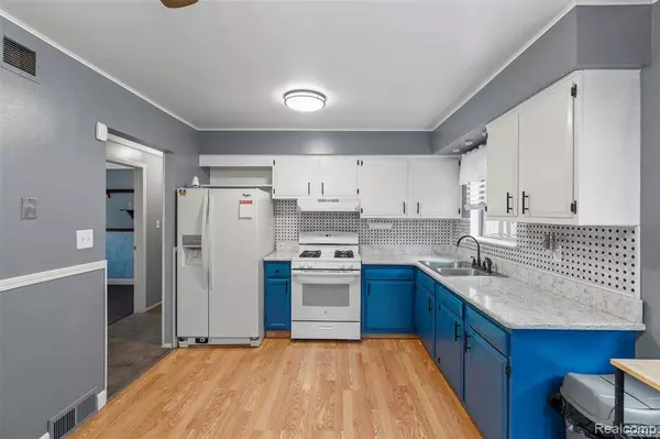 15356 Hampden Street, Taylor, MI 48180