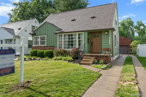 308 Walnut Avenue, Royal Oak, MI 48073
