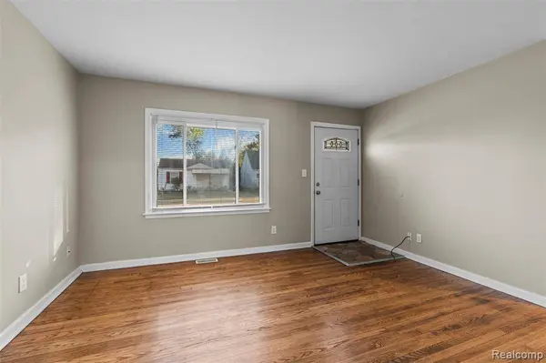 13119 Sherman Avenue, Warren, MI 48089