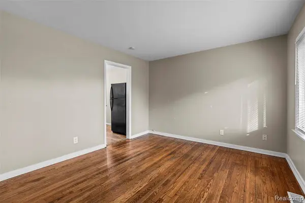 13119 Sherman Avenue, Warren, MI 48089